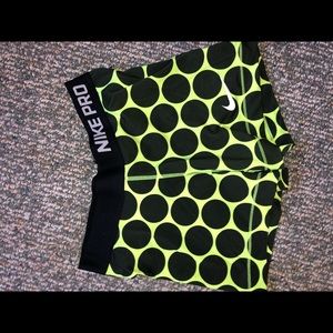 Nike pro